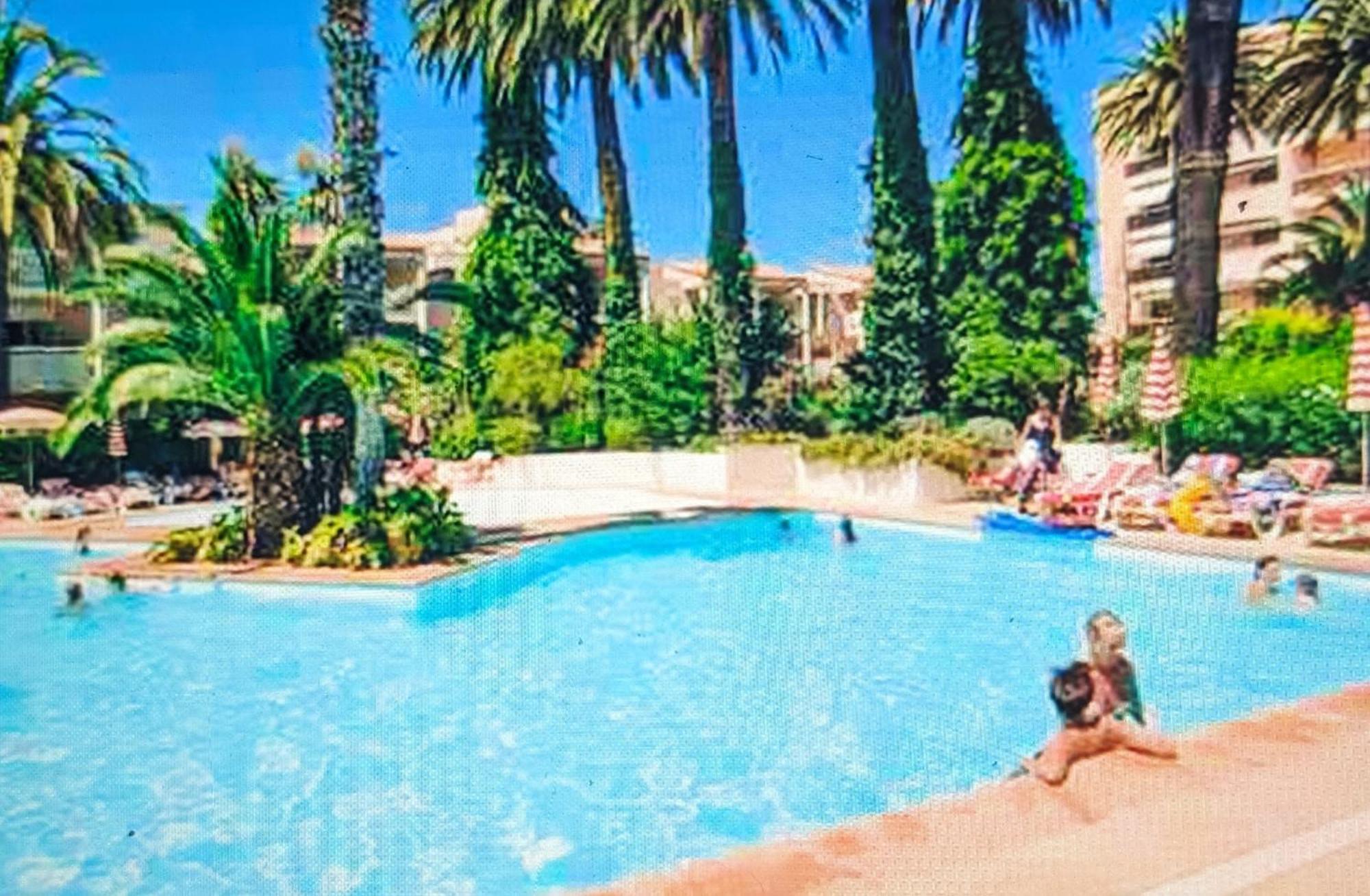 Residence De Vacances Avec Piscine & Transat, A 2 Minutes Des Plages - Bat N2 Валорис Екстериор снимка